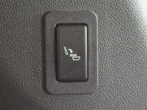 Used 2023 Chevrolet Tahoe Premier image 20