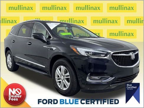 Used 2018 Buick Enclave Essence w/ Trailering Package FWD image 1