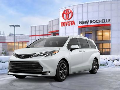 New 2026 Toyota Sienna Platinum