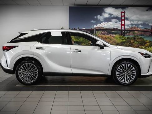 Certified 2025 Lexus RX 450h AWD w/ Convenience Package image 5