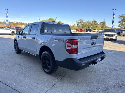 Used 2025 Ford Maverick XLT w/ XLT Luxury Package image 5