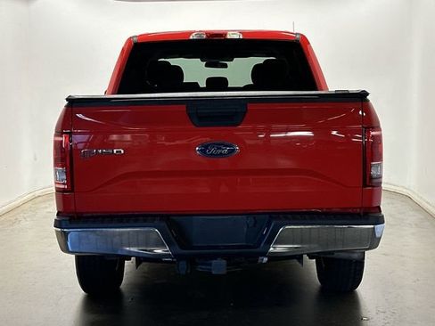 Used 2017 Ford F150 XLT image 4