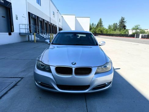 Used 2010 BMW 335i Sedan RWD image 8