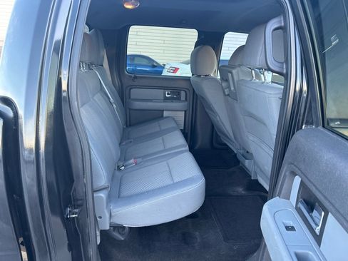 Used 2012 Ford F150 XLT w/ XLT Chrome Pkg image 11
