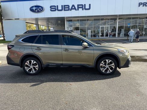 Used 2020 Subaru Outback Limited w/ Popular Package #2 image 2