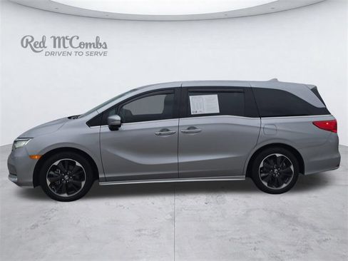 Used 2024 Honda Odyssey Elite image 2