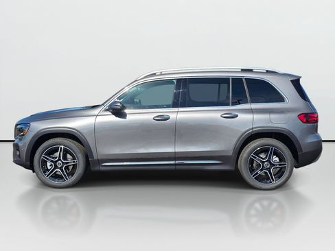 New 2026 Mercedes-Benz GLB 250 4MATIC image 2