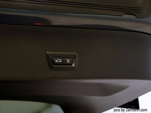 Certified 2025 BMW X3 xDrive30i image 31