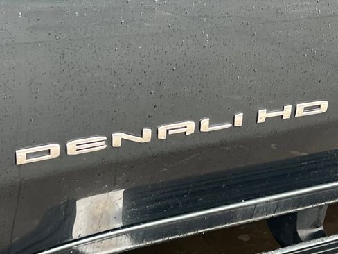 Used 2020 GMC Sierra 3500 Denali w/ Denali Ultimate Package image 16