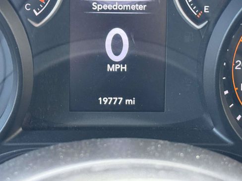 Used 2025 Jeep Wrangler Unlimited Sport AWD/4WD image 18