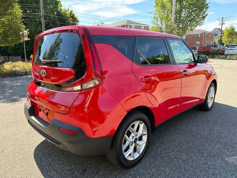 Certified 2021 Kia Soul S FWD image 6