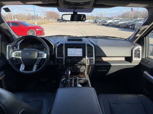 Used 2016 Ford F150 Lariat image 10