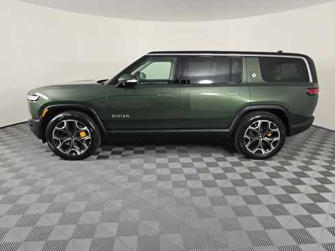 Used 2024 Rivian R1S Adventure AWD/4WD image 2