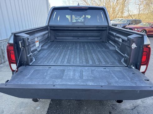 Used 2023 Honda Ridgeline RTL image 12