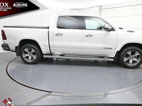Used 2022 RAM 1500 Laramie AWD/4WD image 17