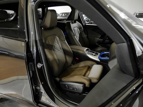 Used 2025 BMW X3 xDrive30i AWD/4WD image 39