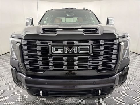 New 2026 GMC Sierra 2500 Denali Ultimate AWD/4WD image 2