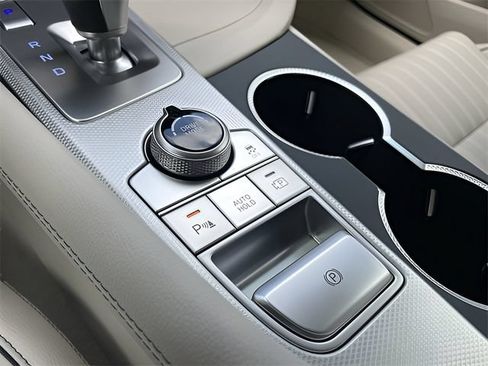 Used 2026 Genesis G70 2.5T Prestige RWD image 28