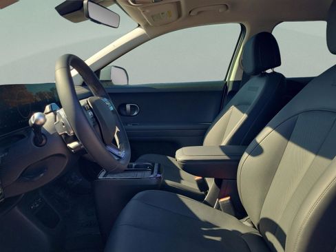 New 2026 Hyundai Ioniq 5 SEL image 21