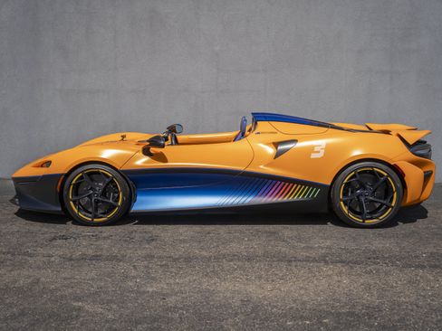 Used 2021 McLaren Elva RWD image 31