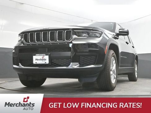 Used 2022 Jeep Grand Cherokee L Laredo w/ Luxury Tech Group I AWD/4WD image 46