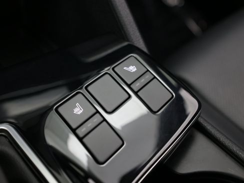 Used 2024 Kia Sportage EX FWD image 22