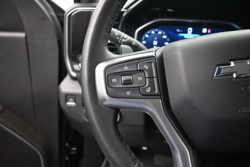 Used 2023 Chevrolet Silverado 1500 RST w/ Convenience Package II AWD/4WD image 34
