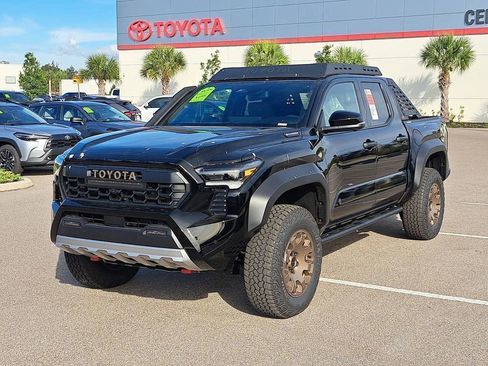 New 2025 Toyota Tacoma Trailhunter image 29