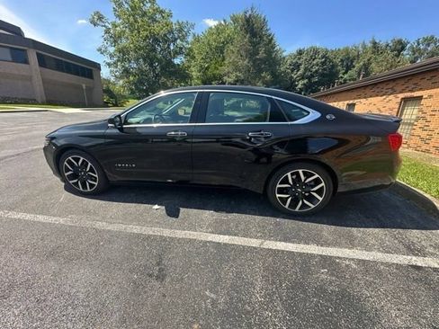 Used 2017 Chevrolet Impala Premier FWD image 33
