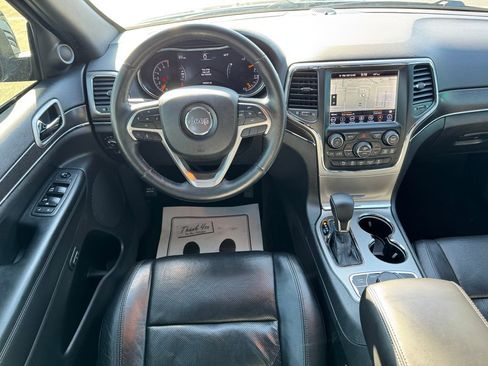 Used 2018 Jeep Grand Cherokee Limited w/ Luxury Group II AWD/4WD image 20