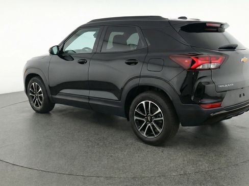 Used 2025 Chevrolet TrailBlazer LT image 6