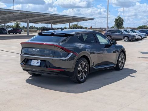 Used 2023 Kia EV6 Wind RWD image 5