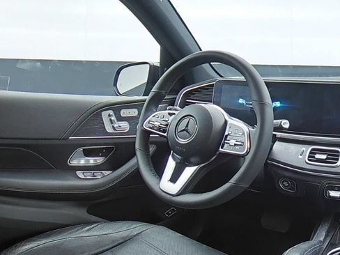 Used 2023 Mercedes-Benz GLE 350 4MATIC image 24