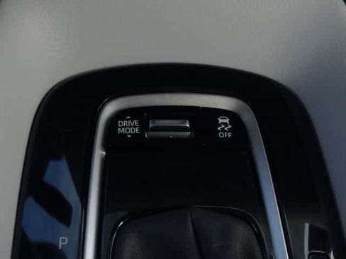 Used 2025 Toyota Corolla FX image 31