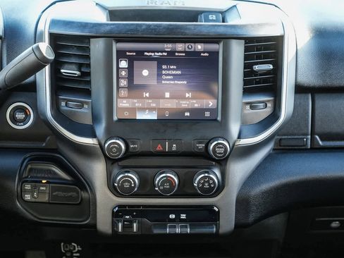 Used 2024 RAM 3500 Big Horn image 13