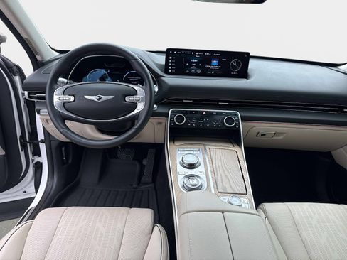 Used 2024 Genesis GV80 2.5T w/ Prestige Package image 19