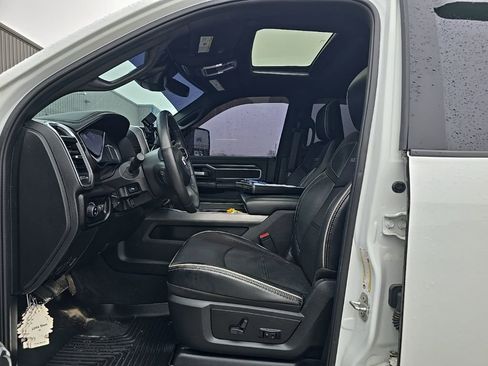 Used 2024 RAM 3500 Laramie w/ Night Edition AWD/4WD image 9