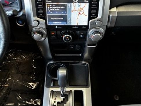 Used 2023 Toyota 4Runner SR5 Premium w/ Moonroof Package RWD image 18