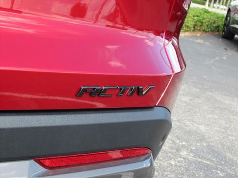 New 2026 Chevrolet Equinox ACTIV image 8