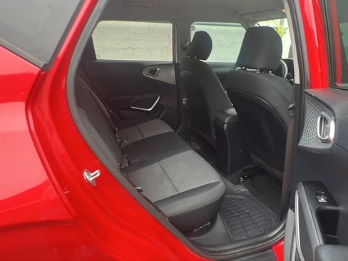 Used 2020 Kia Soul LX image 28