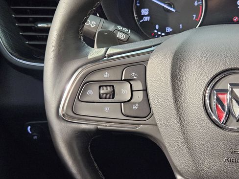 Used 2022 Buick Envision Essence w/ Technology Package II FWD image 29