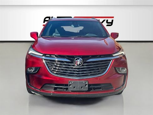 Used 2024 Buick Enclave Essence w/ Experience Buick Package image 2