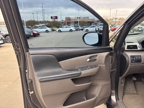 Used 2015 Honda Odyssey EX-L image 9