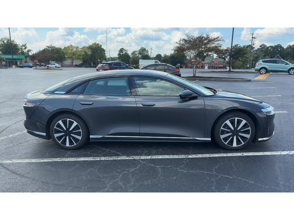 Used 2026 Lucid Air Pure RWD image 3
