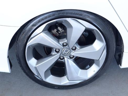 Used 2019 Honda Accord Sport image 42