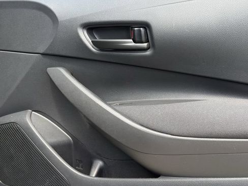 Used 2024 Toyota Corolla LE FWD image 28