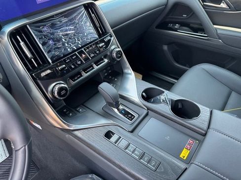 New 2025 Lexus LX 700h Luxury w/ Appearance Package image 16