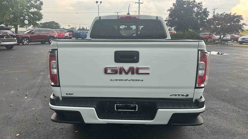 Used 2022 GMC Canyon AT4 w/ Trailering Package AWD/4WD image 8