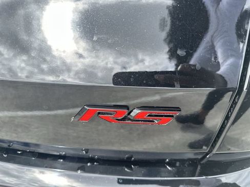 Used 2025 Chevrolet Traverse RS image 33