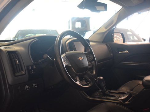 Used 2018 Chevrolet Colorado Z71 AWD/4WD image 41